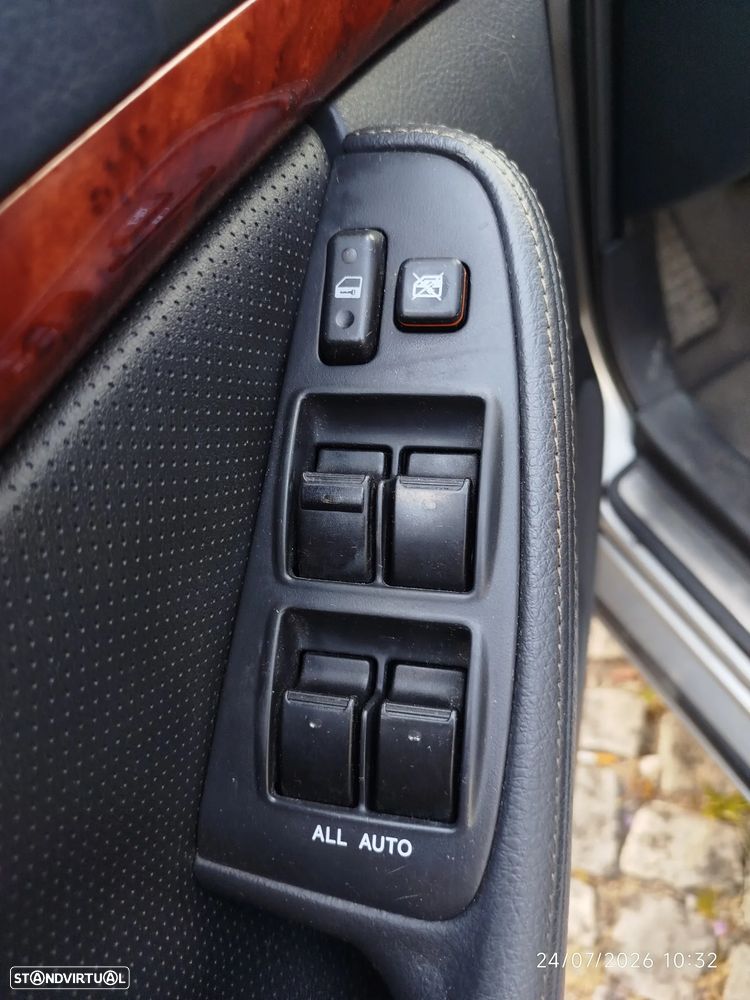 Toyota Avensis - 14