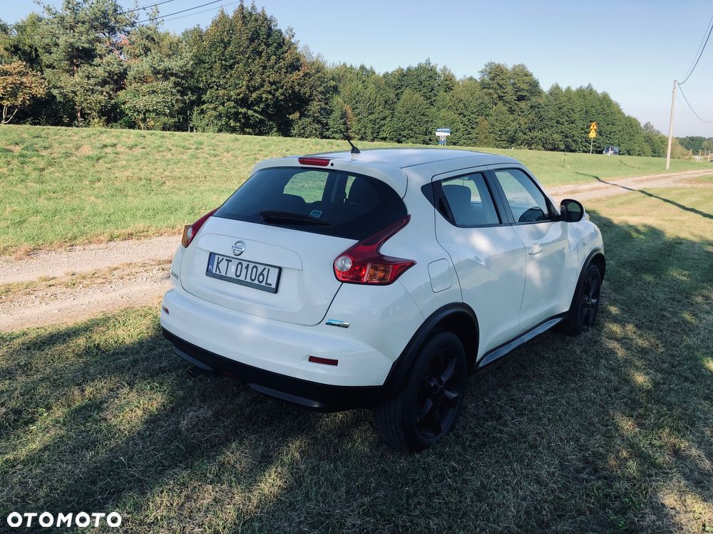 Nissan Juke 2011 photo 2