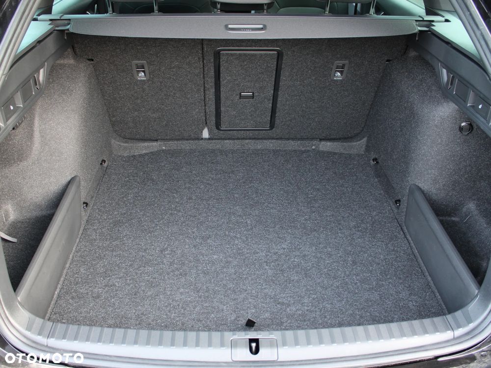 Skoda Octavia 1.5 TSI mHEV Sportline DSG - 13