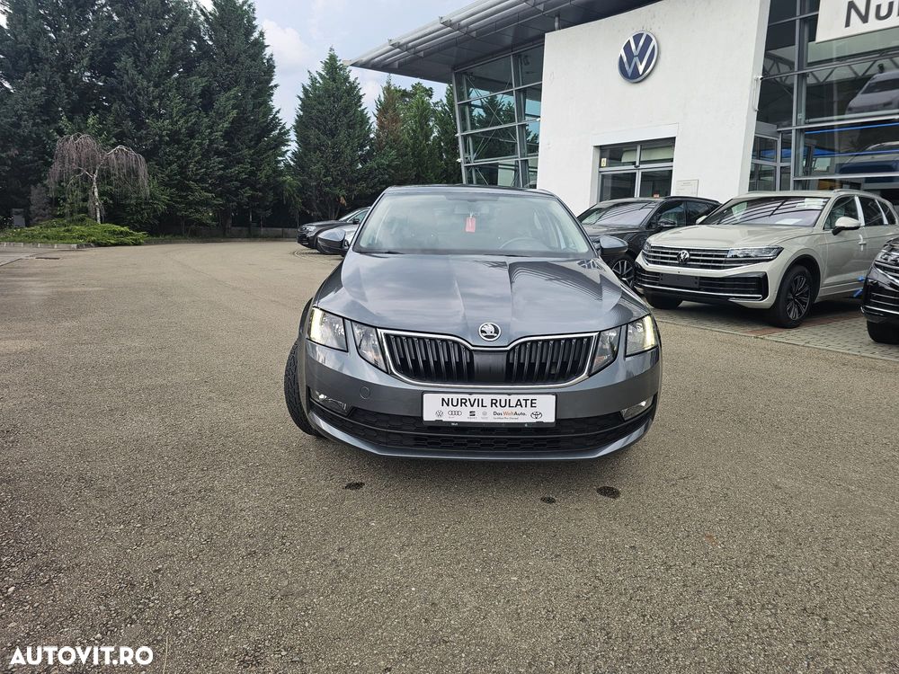 Skoda Octavia - 2