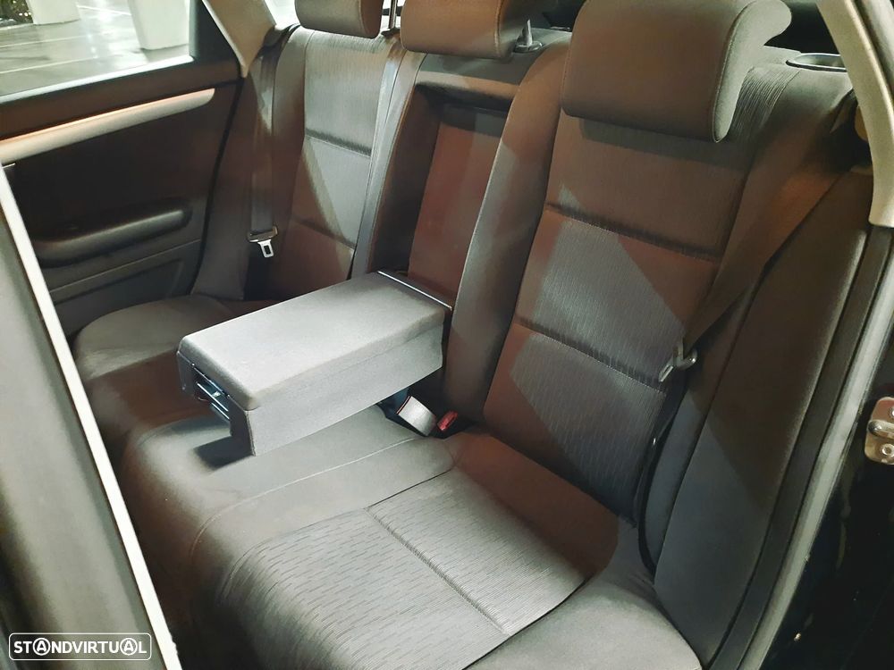 Audi A4 Avant 2.0 TDI multitronic - 7