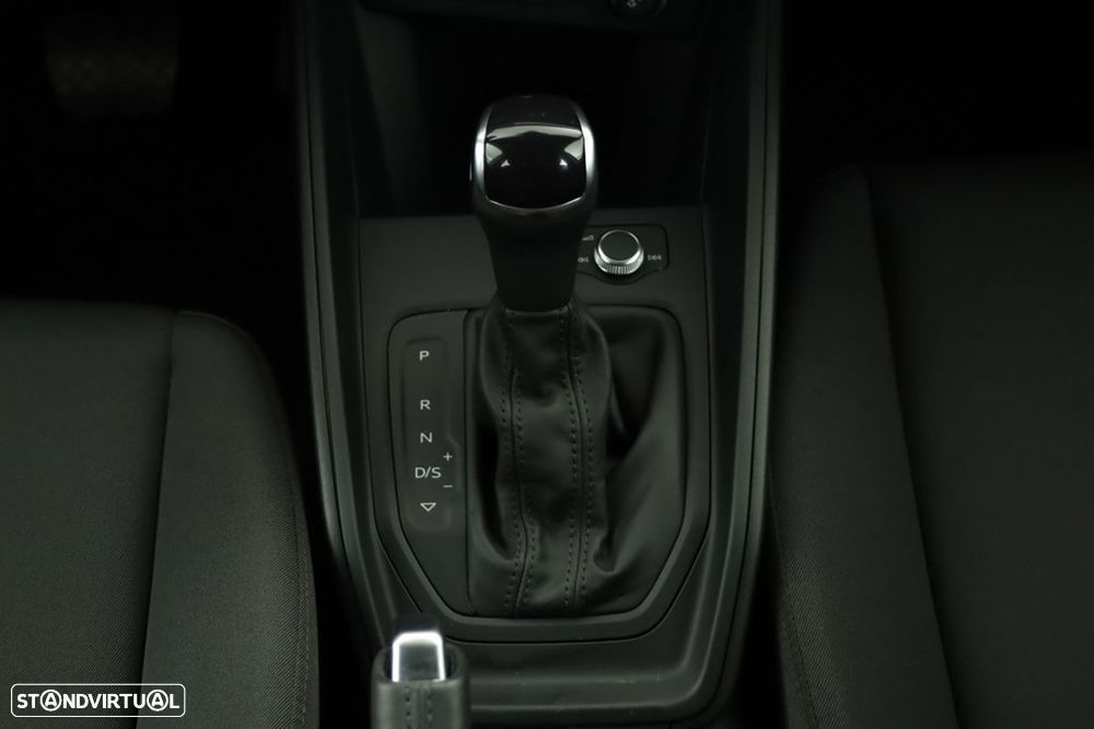 Audi A1 Sportback 30 TFSI Advanced S tronic - 12