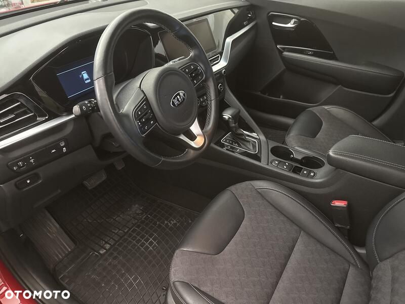 Kia Niro 1.6 GDI Hybrid L Business Line - 11