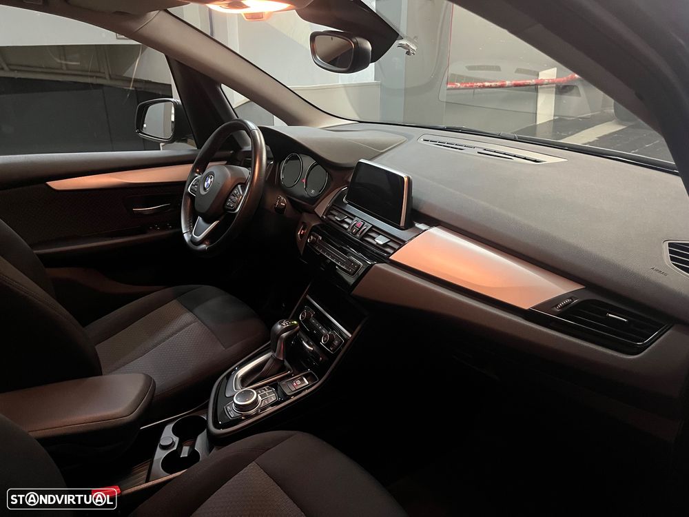 BMW 225xe Active Tourer Advantage - 13