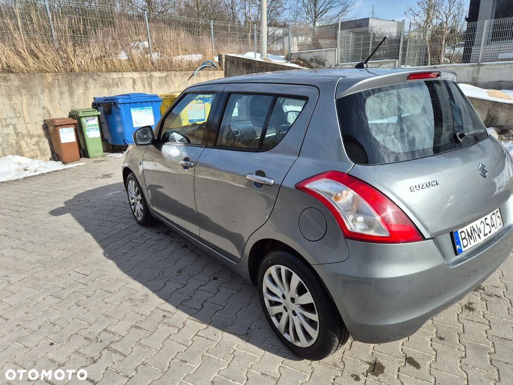 Suzuki Swift 1.2 Premium - 8