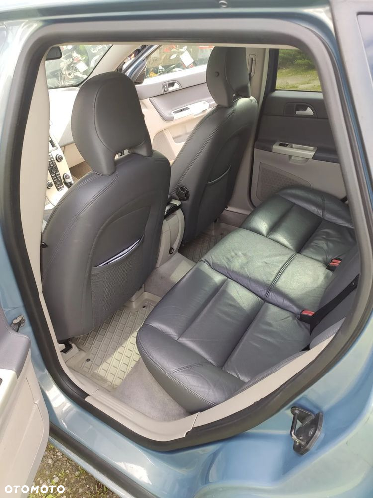 Volvo V50 2.0D DPF Powershift Summum - 5