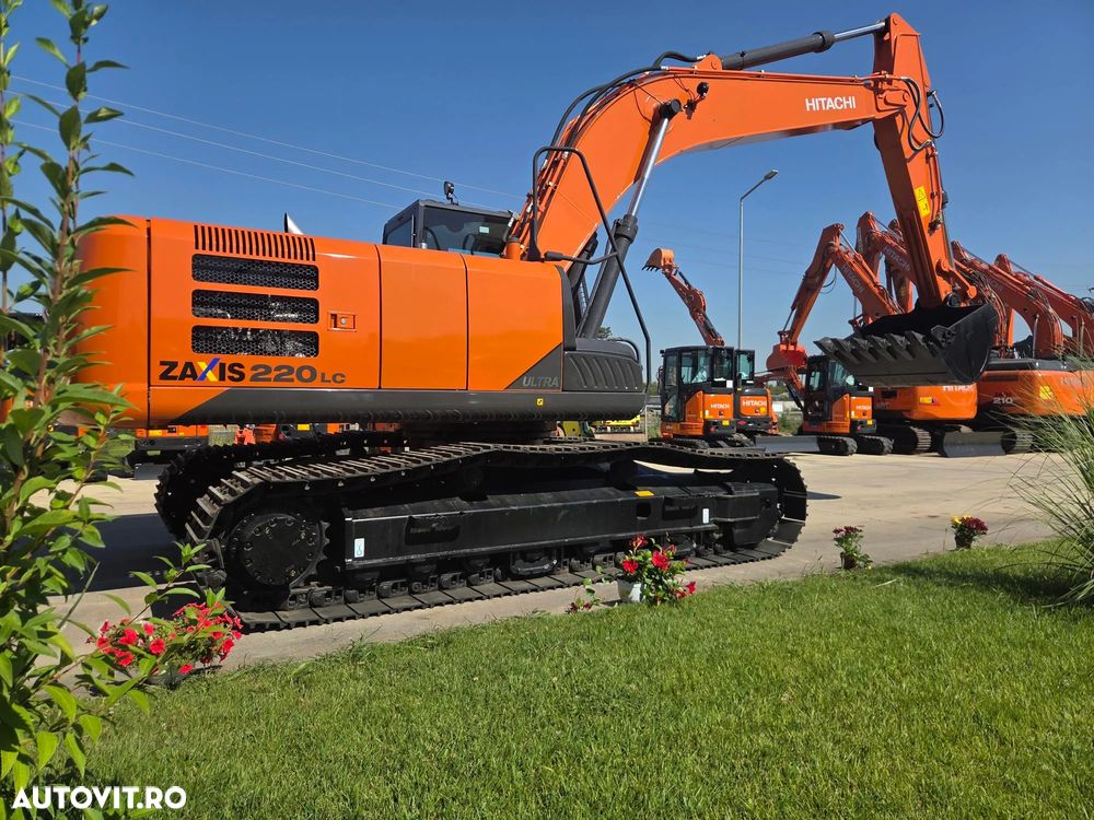 Hitachi ZX220, 22tone, 2026, 7ore, cupa 1,3mc, adancime sapare 7m, latime 2,99m, inst picon pe brate, Aer cond, computer in lb romana, produs in JAPONIA, posibilitate leasing 5 ani, garanti 1 an-PROMOTIE 109.900 EUR+Tva - 5