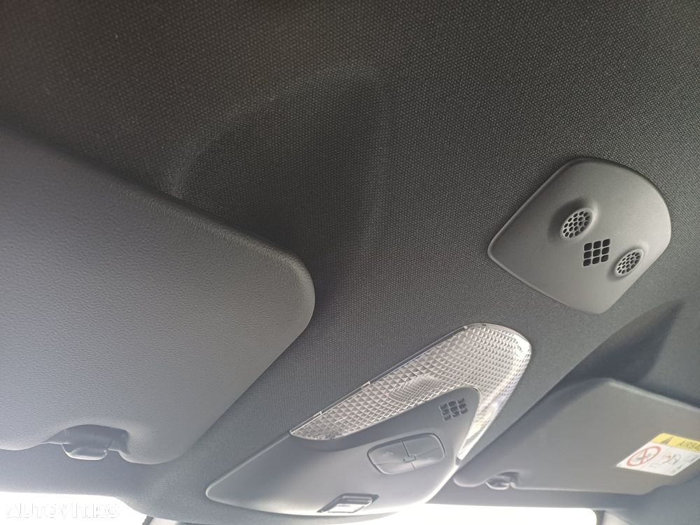 Toyota C-HR 1.8 HSD 122 CP 4x2 CVT Core - 23