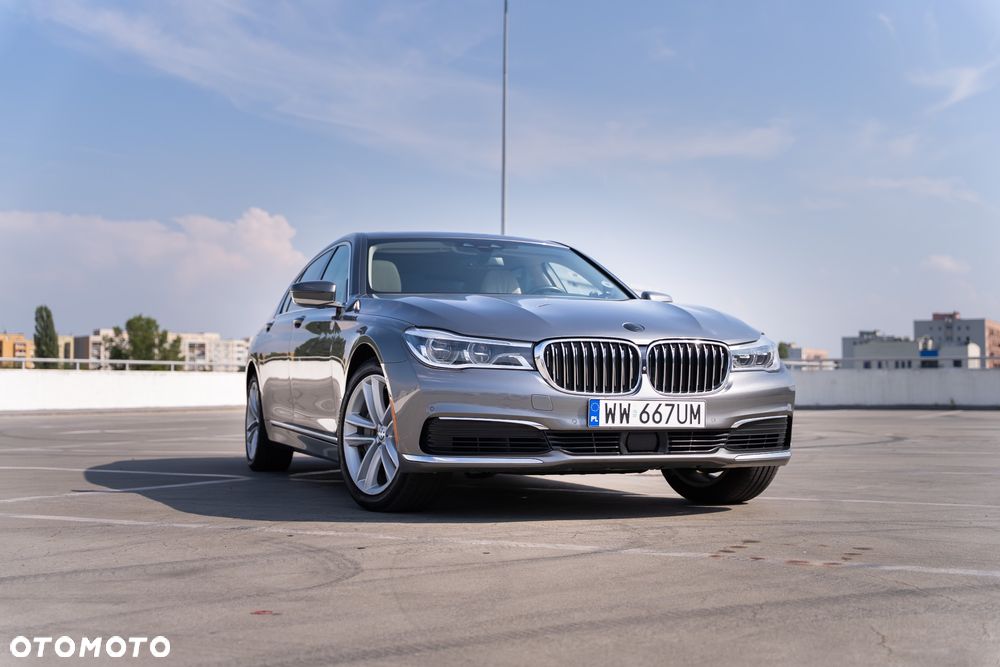 BMW Seria 7 - 1