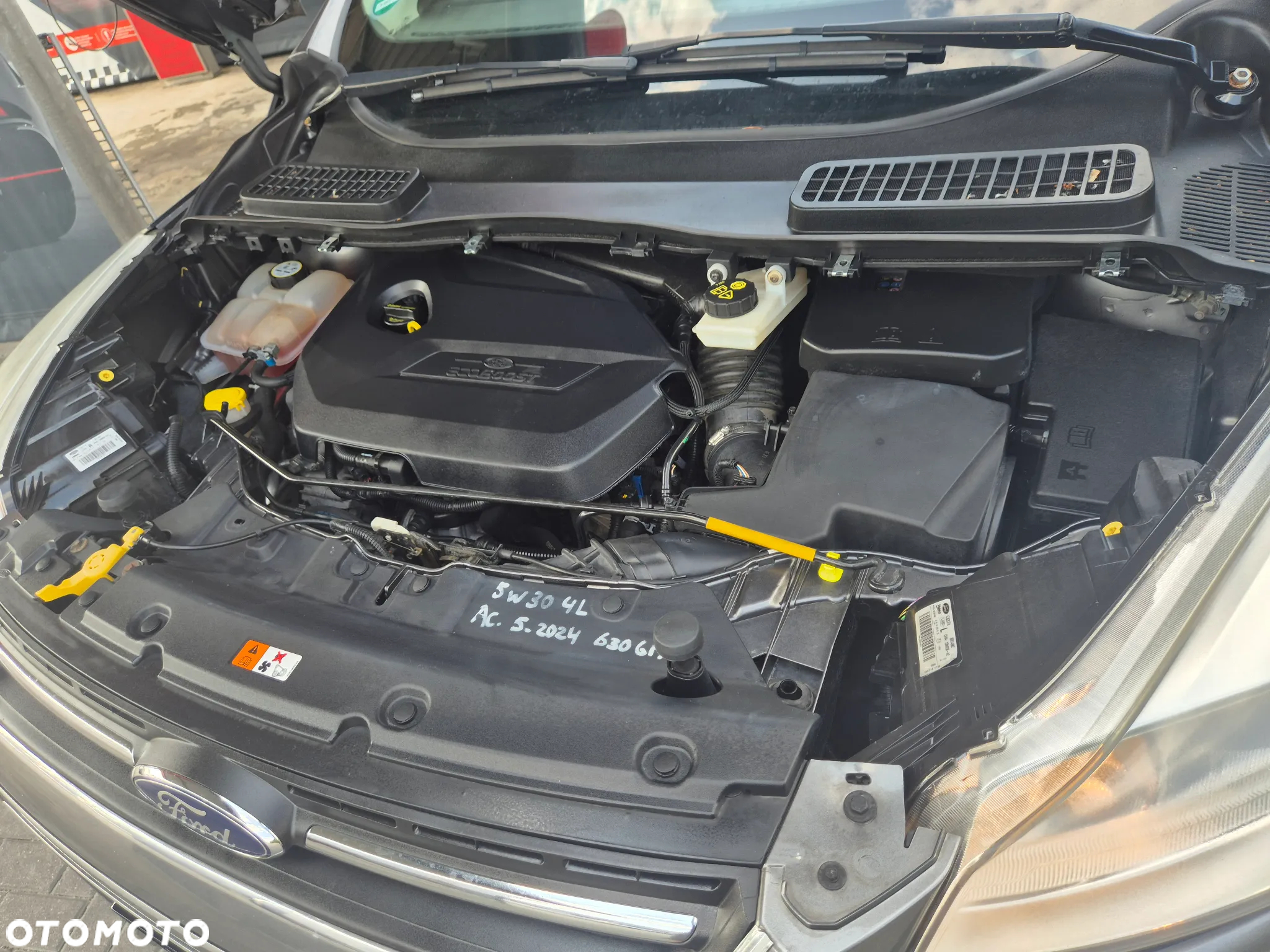 Ford Kuga - 40
