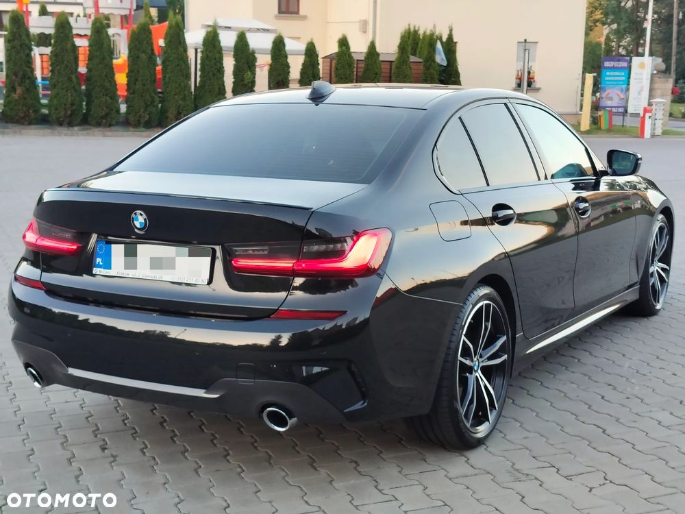 BMW Seria 3 320d M Sport Shadow - 3