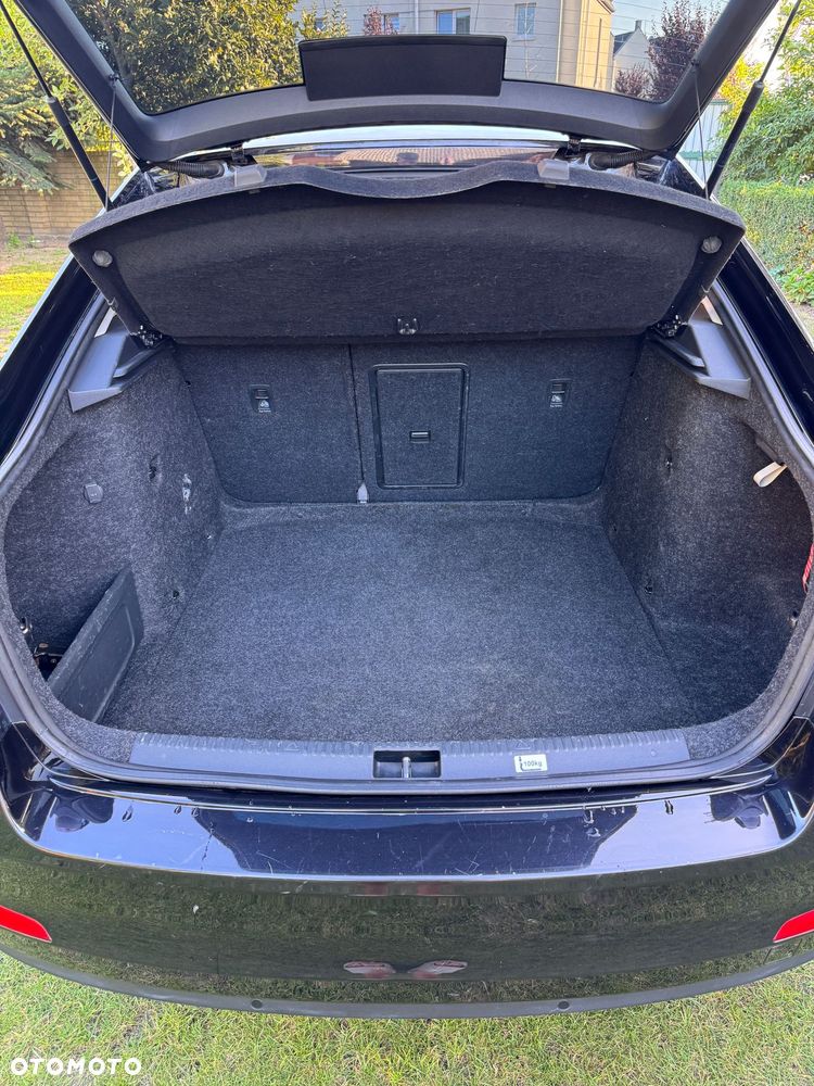 Skoda Octavia 1.6 TDI Active DSG - 8