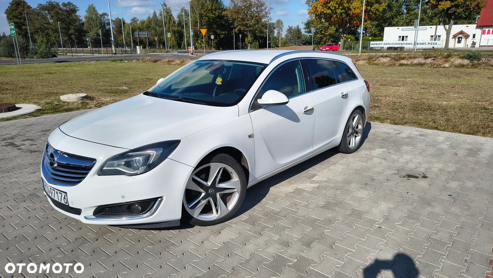 Opel Insignia - 2