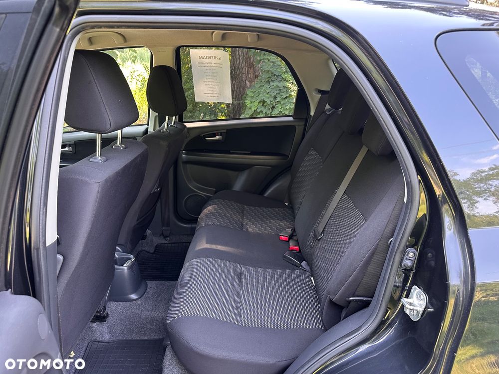 Suzuki SX4 - 14
