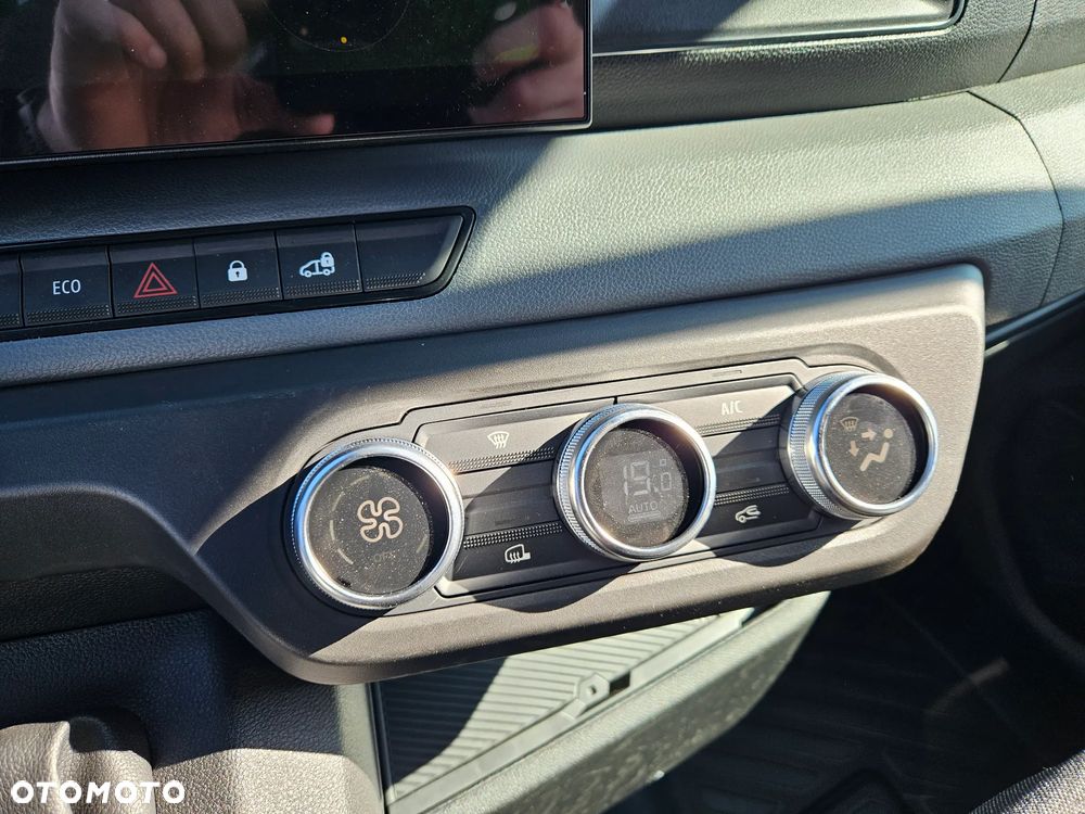 Renault nowy Master brygadówka Gruau L3H2 170KM - 20