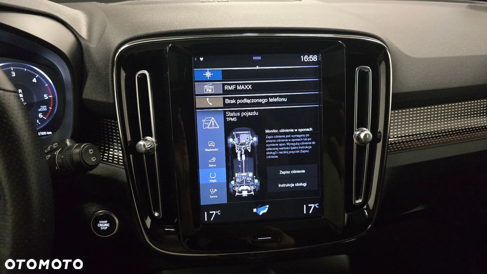 Volvo XC 40 D3 SCR R-Design - 32
