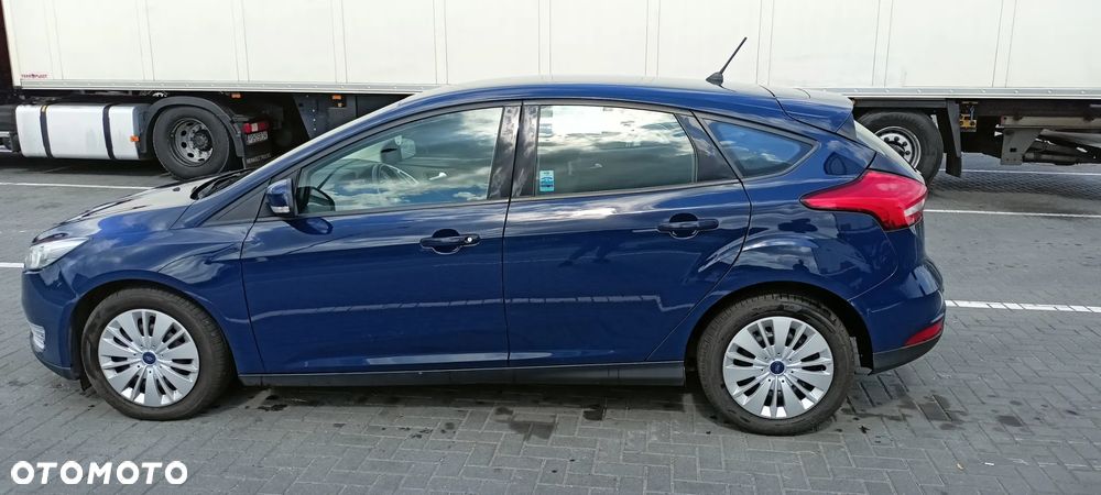 Ford Focus 1.5 TDCi SYNC Edition - 5