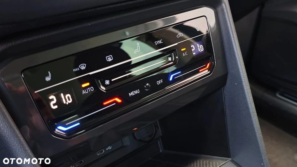 Volkswagen Tiguan 1.5 TSI EVO Elegance DSG - 19