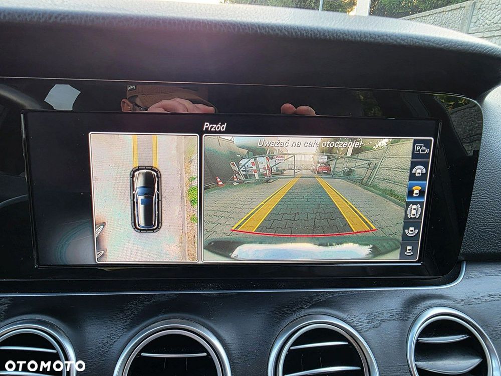 Mercedes-Benz Klasa E 220 d T 9G-TRONIC Avantgarde - 20