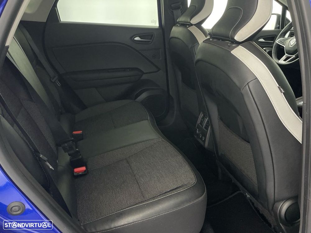 Renault Captur 1.6 E-Tech Full Hybrid Techno - 24