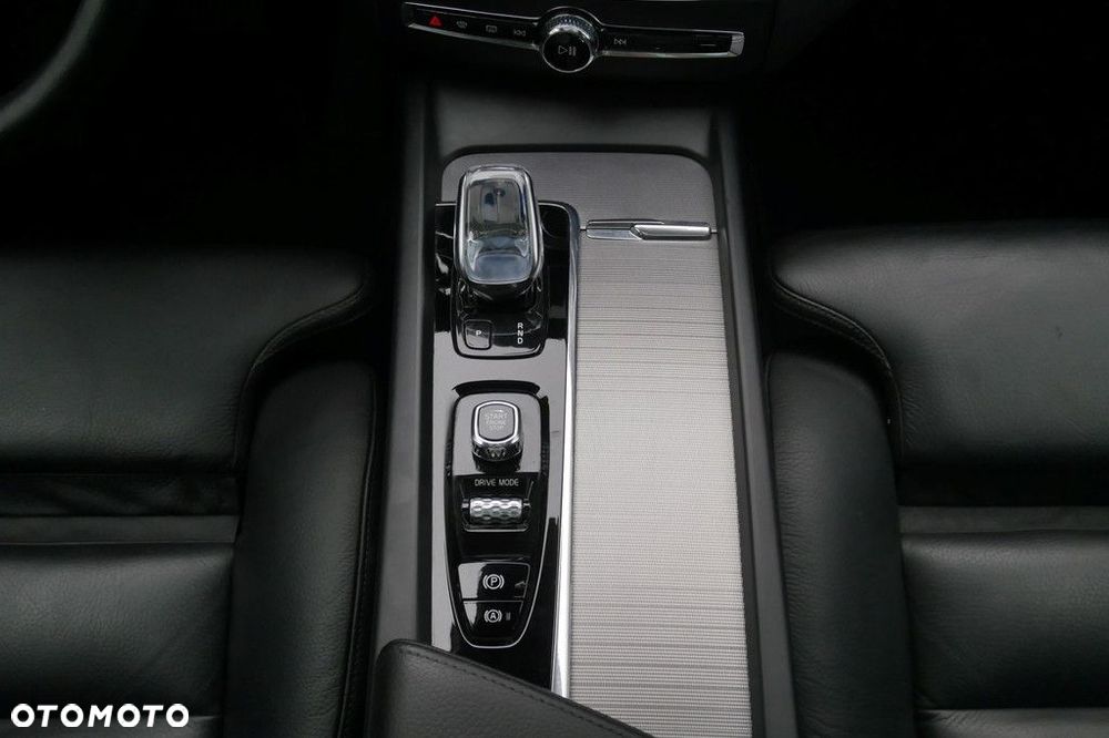 Volvo XC 60 - 11