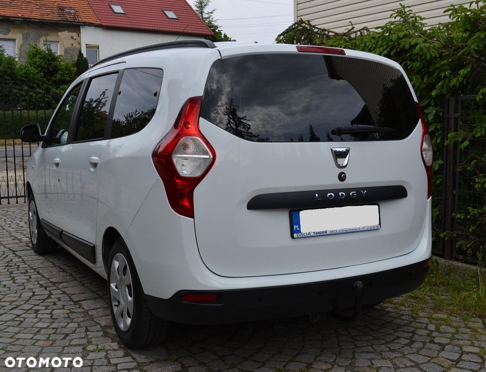 Dacia Lodgy 1.6 SCe Access S&S - 16