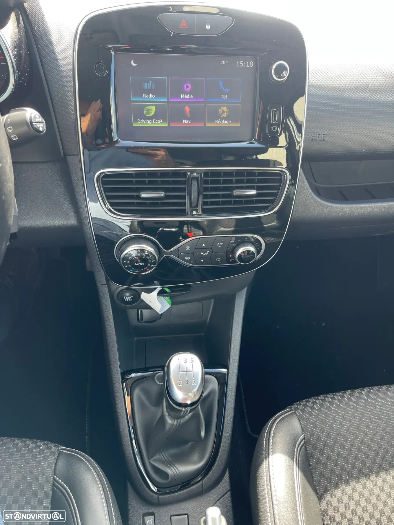 Renault Clio Sport Tourer (Energy) dCi 90 Start & Stop INTENS - 16