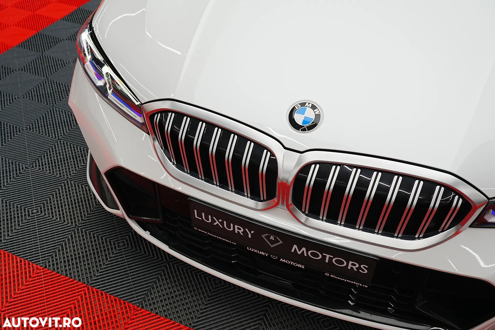 BMW Seria 3 320d xDrive AT M Sport - 27
