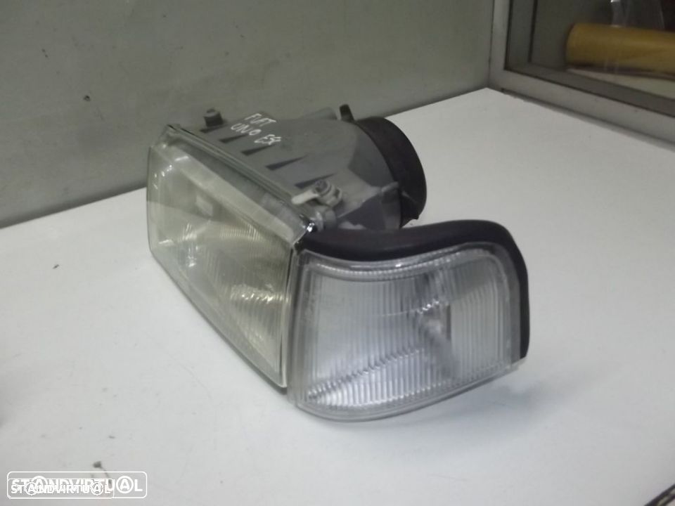 fiat uno mk II farois c/piscas novos - 4