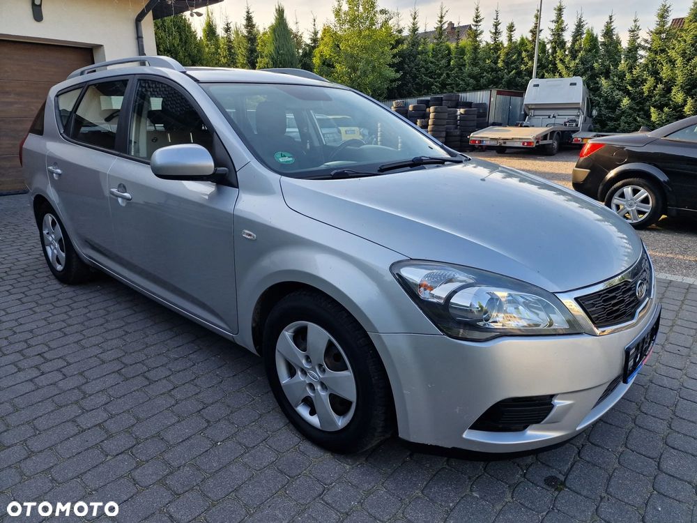 Kia Ceed 1.4 CVVT Spirit - 8