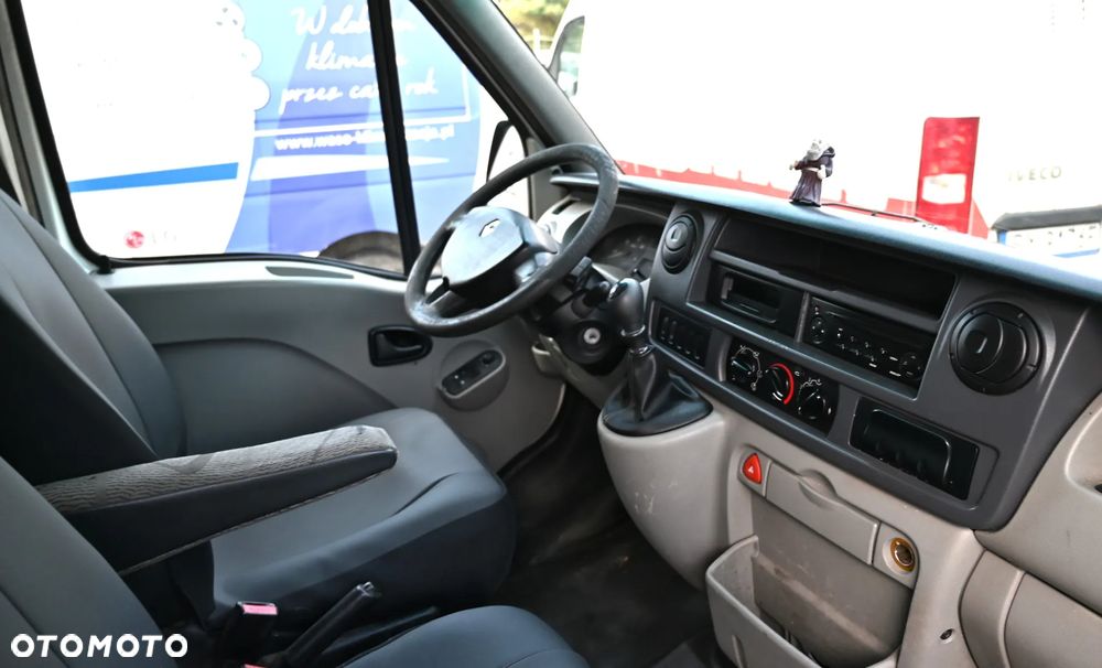 Renault Master - 13