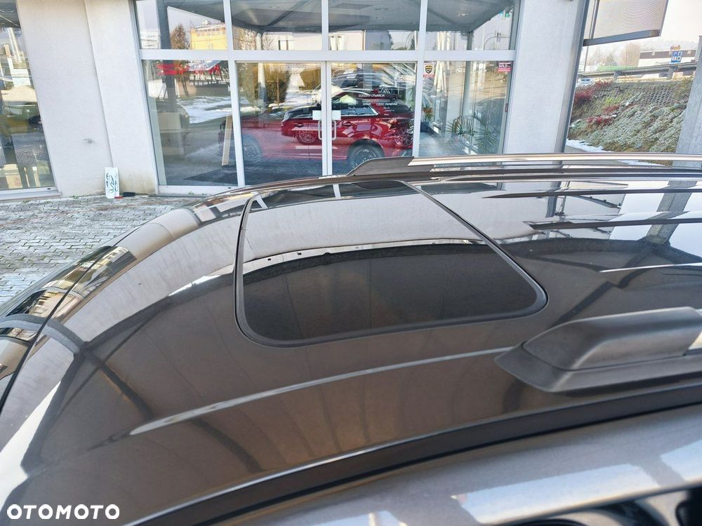 Fiat Freemont 2.0 Multijet Lounge AWD - 24