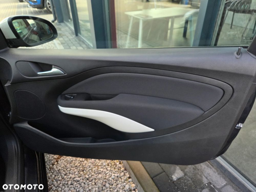 Opel Adam 1.2 Black Link - 18