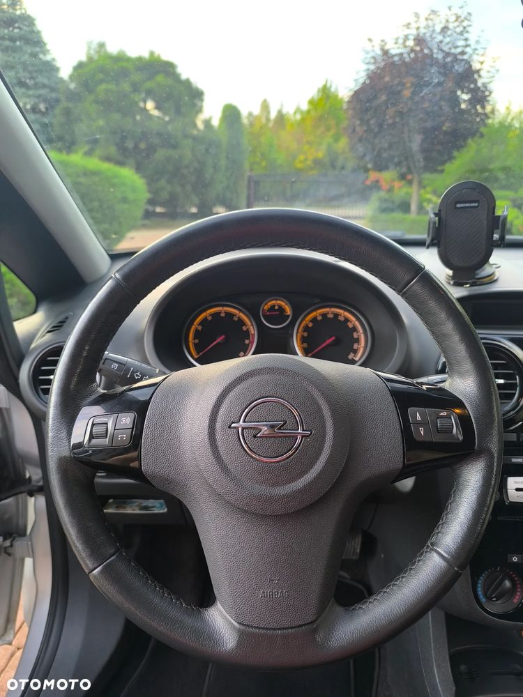 Opel Corsa 1.4 16V Edition 111 Jahre - 16