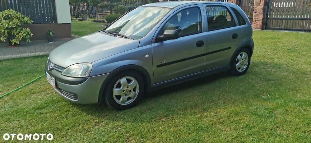 Opel Corsa 1.2 16V Enjoy - 16