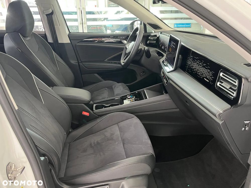 Volkswagen Tiguan 1.5 TSI EVO Elegance DSG - 20