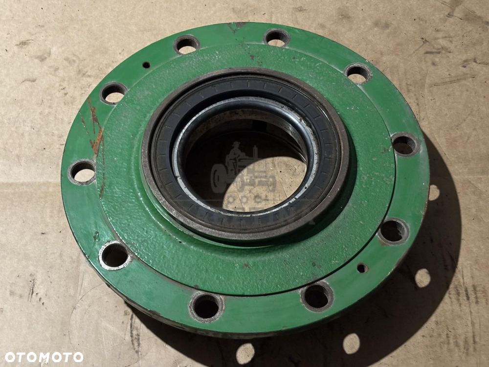 John Deere Piasta Przedniej Osi 75506037619 755.06.037.61.9 L171991 - 1