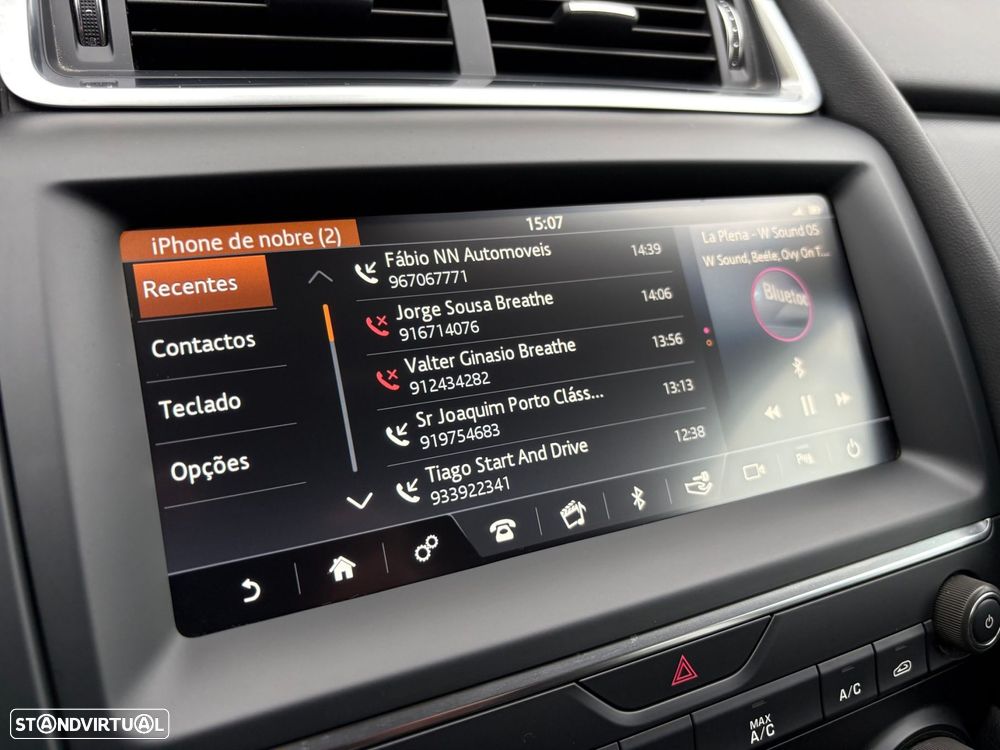 Jaguar E-Pace 2.0 i4D R-Dynamic - 25