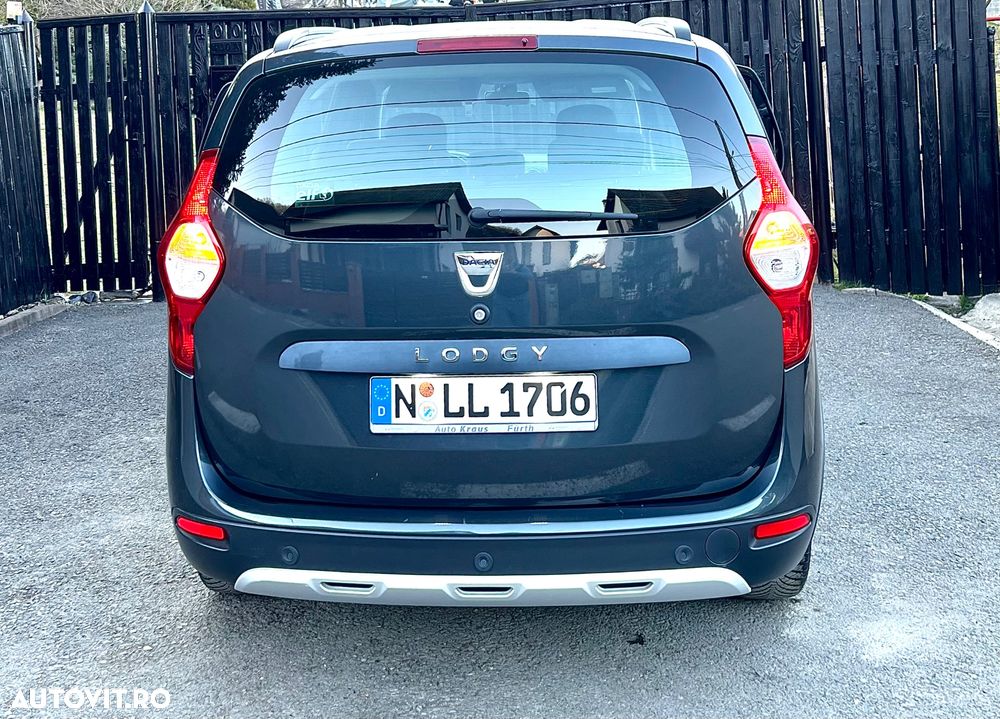 Dacia Lodgy 1.2 TCe 115 CP Stepway - 14