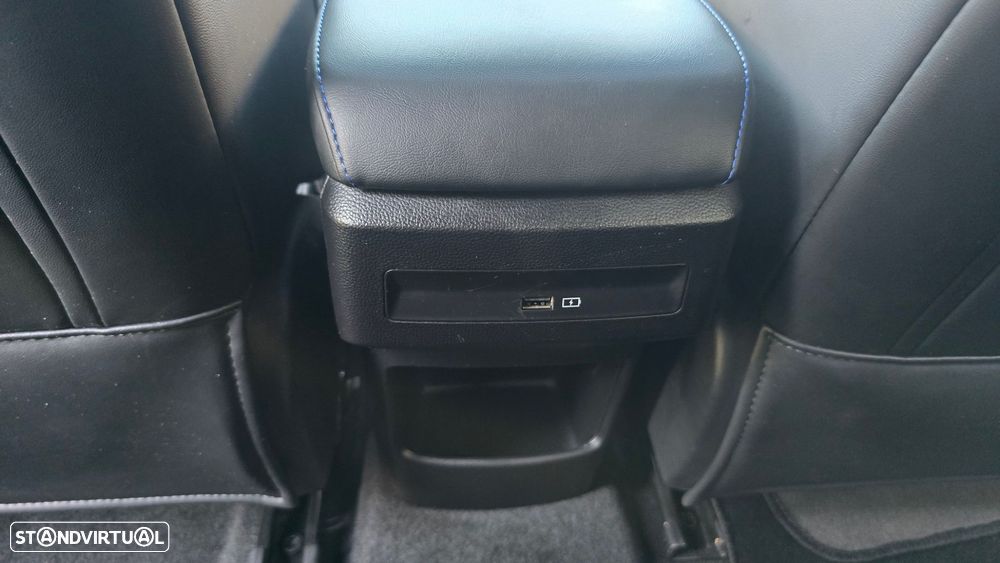 MG MG4 64 kWh Luxury - 54