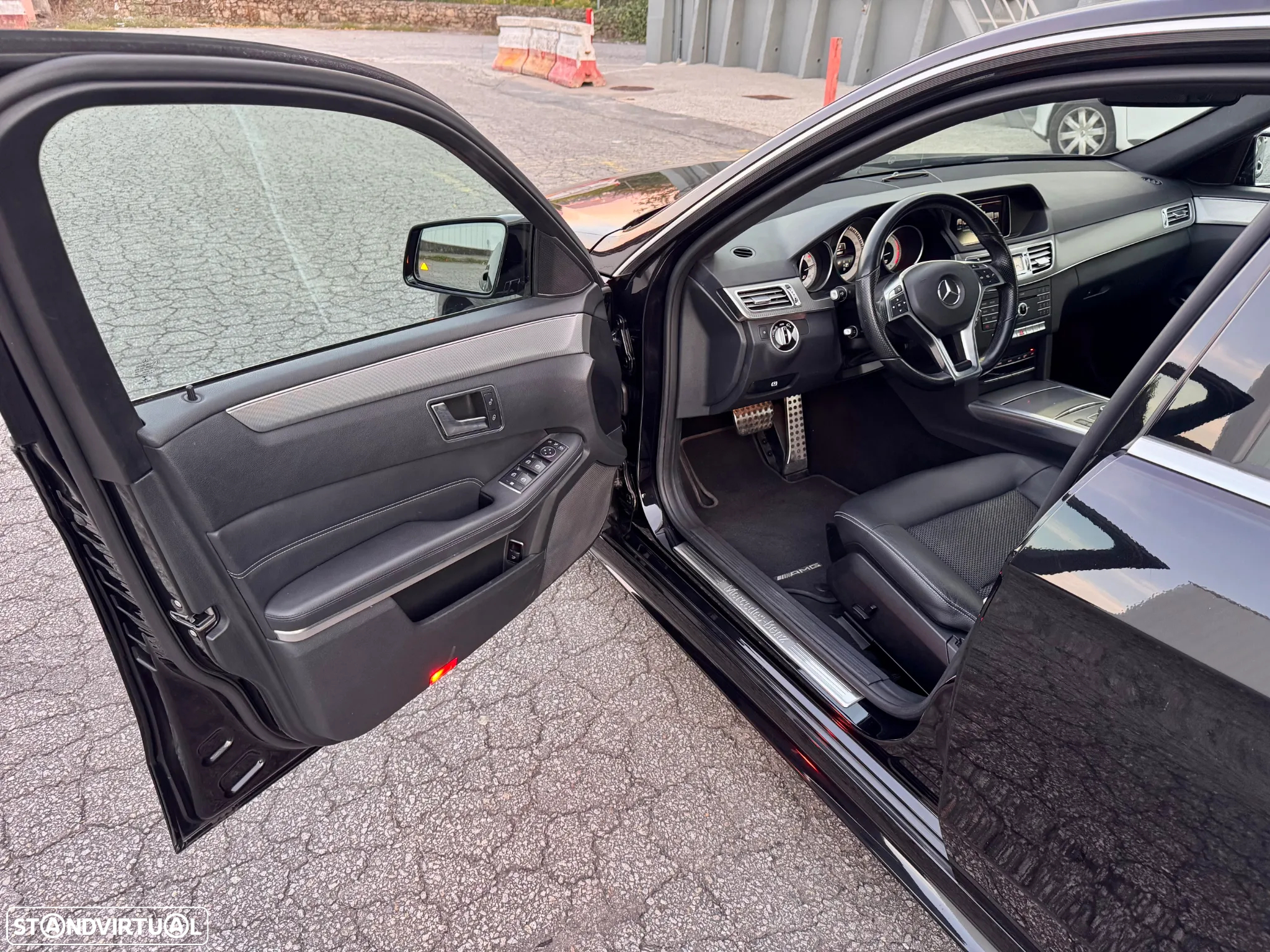 Mercedes-Benz E 250 BlueTEC Avantgarde Auto - 16