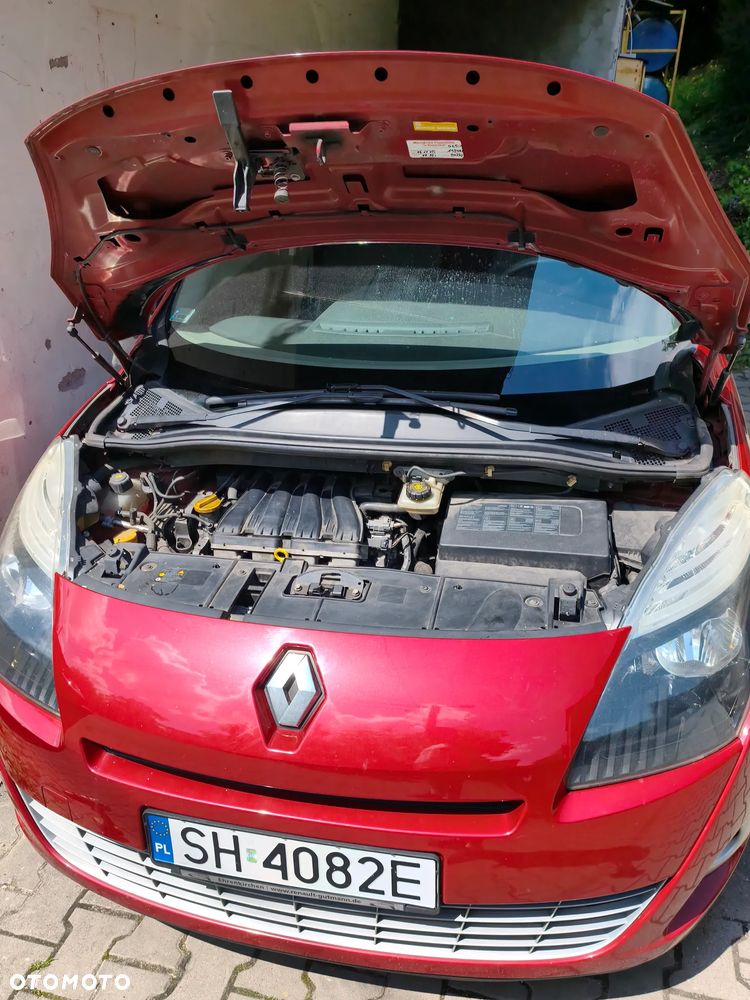 Renault Scenic 2.0 16V 140 CVT Dynamique - 3
