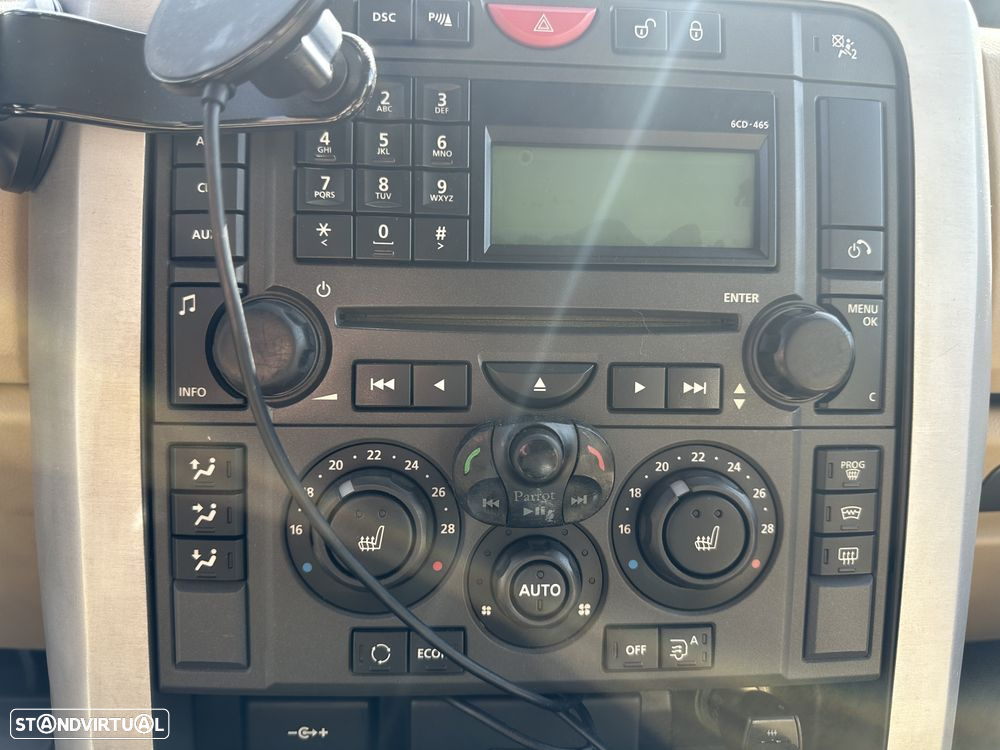 Land Rover Discovery 3 2.7 TD V6 HSE Auto. - 34