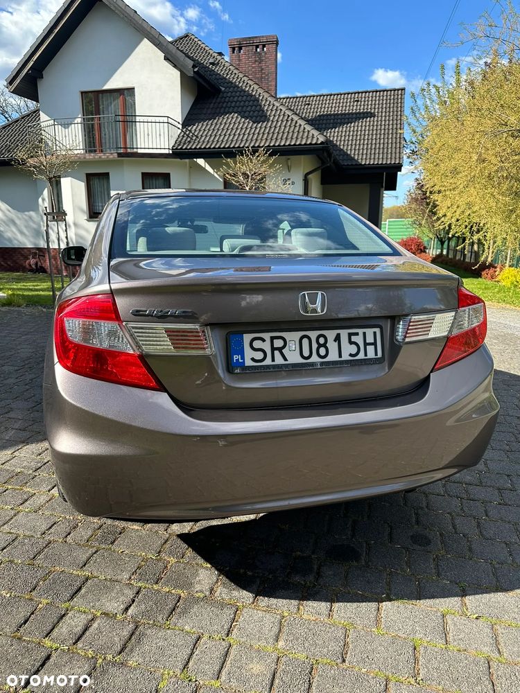 Honda Civic 1.8 Comfort - 10