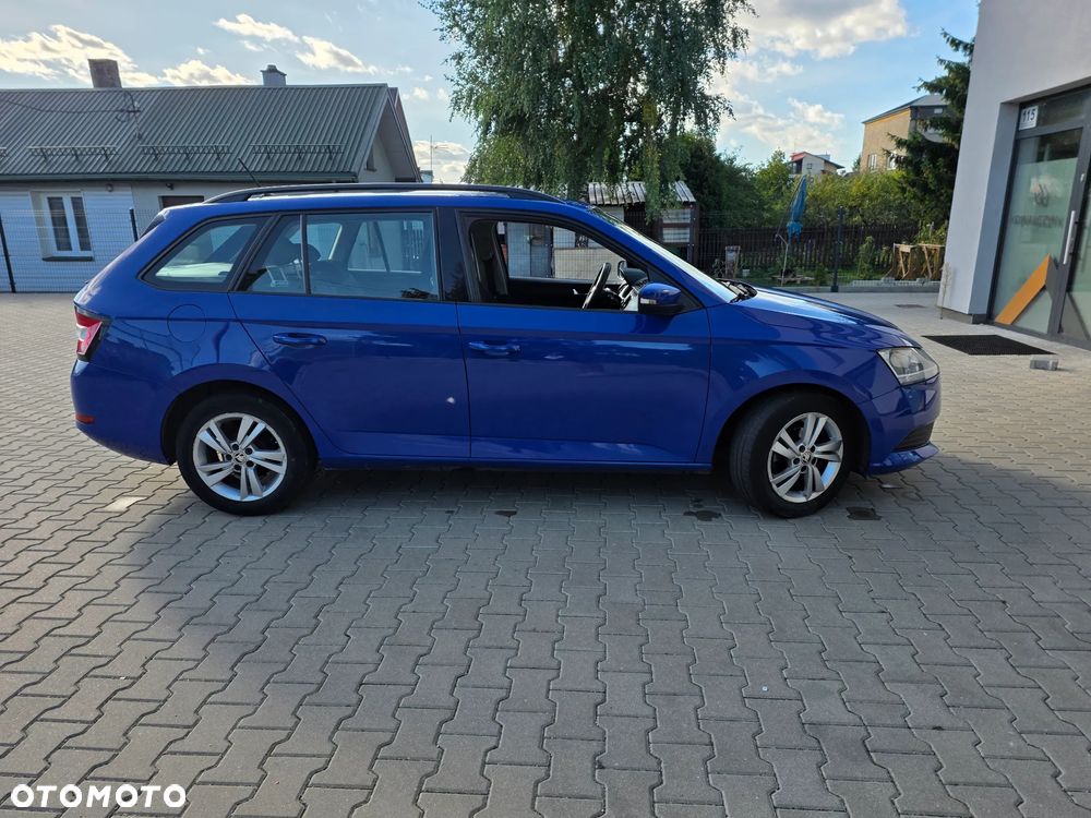 Skoda Fabia 1.0 Ambition Plus - 4