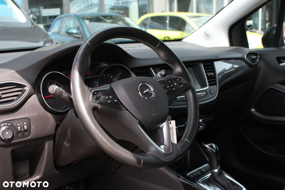 Opel Crossland 1.2 T Elegance - 11