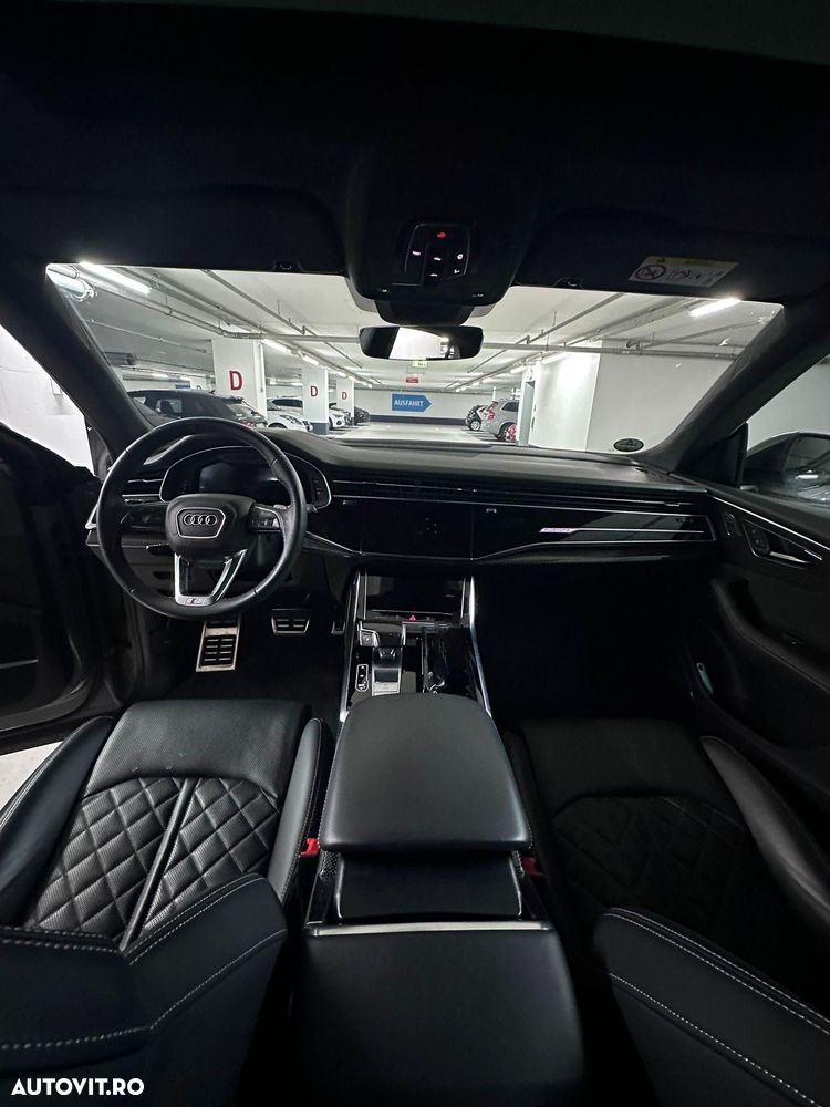 Audi Q8 - 6