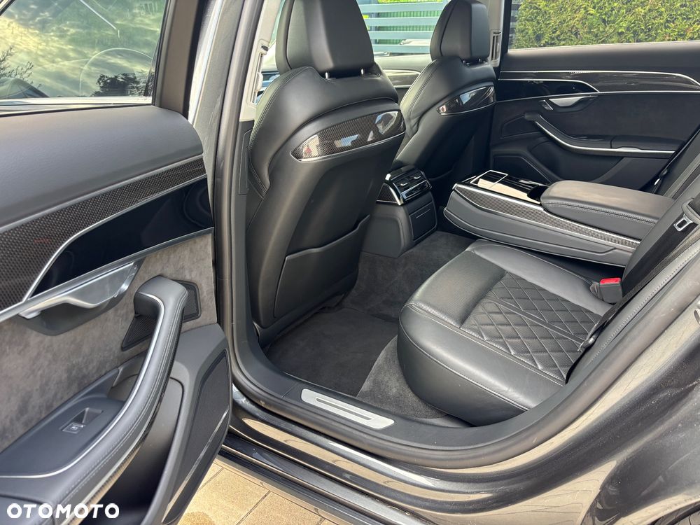 Audi S8 TFSI mHEV Quattro Tiptr - 40