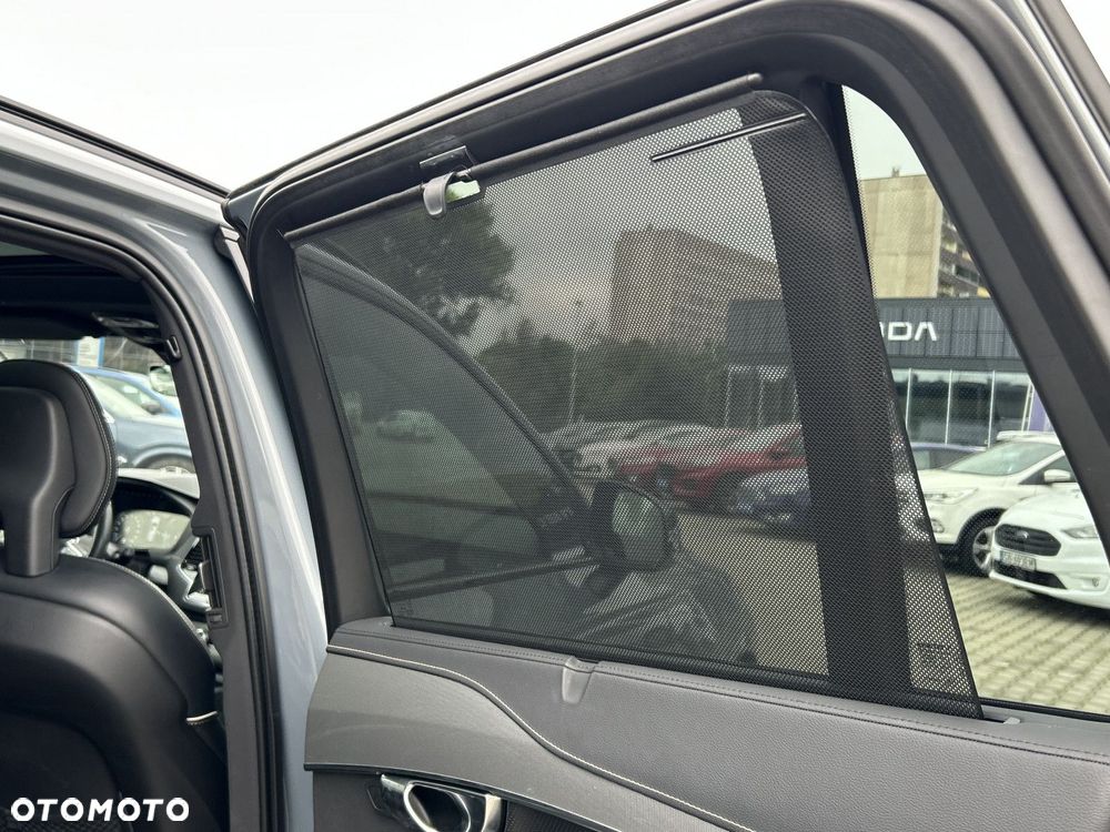 Volvo XC 90 - 25