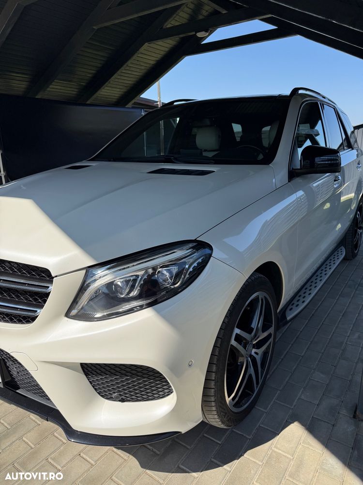 Mercedes-Benz GLE 350 d 4MATIC - 3